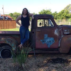 Meet your Posher, Emily